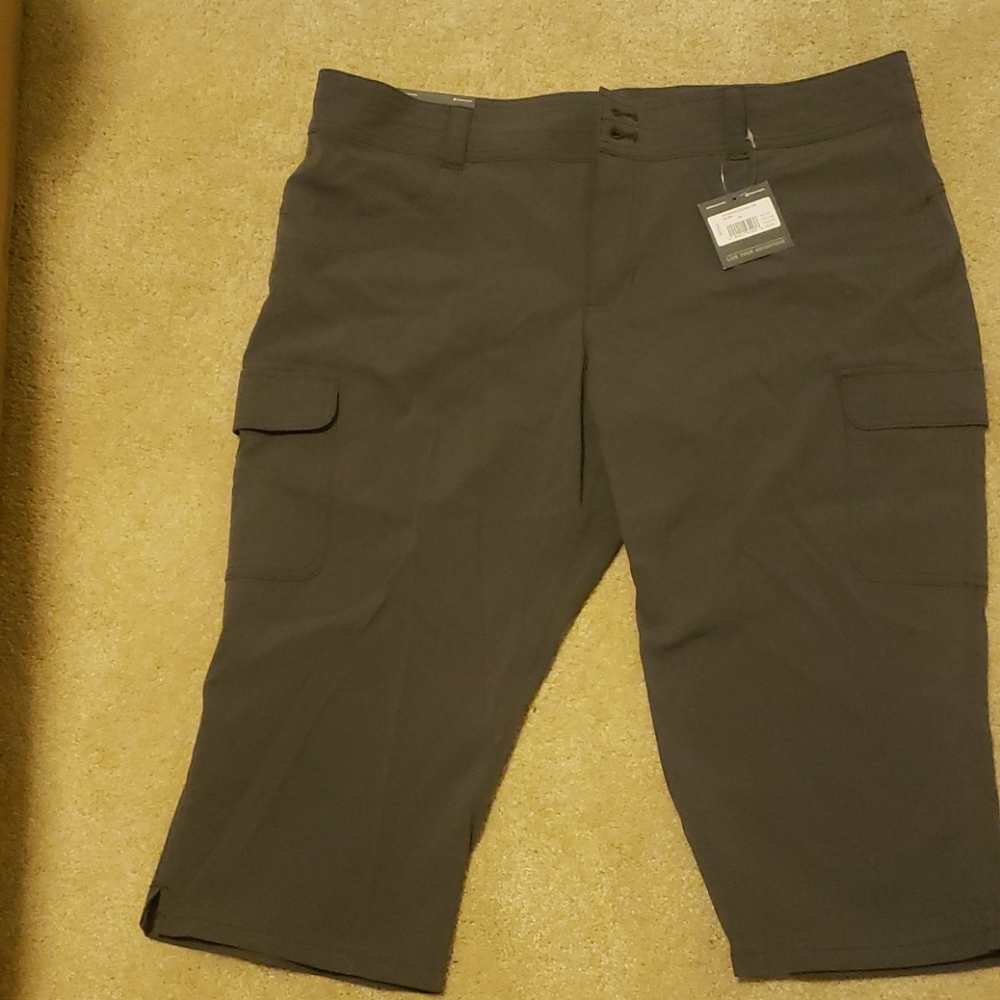 Cargo capris